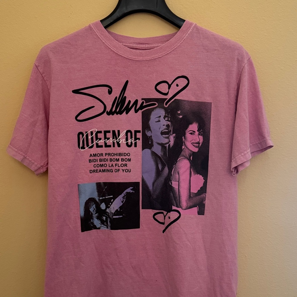 Women's Pink Graphic Short Sleeve Tee